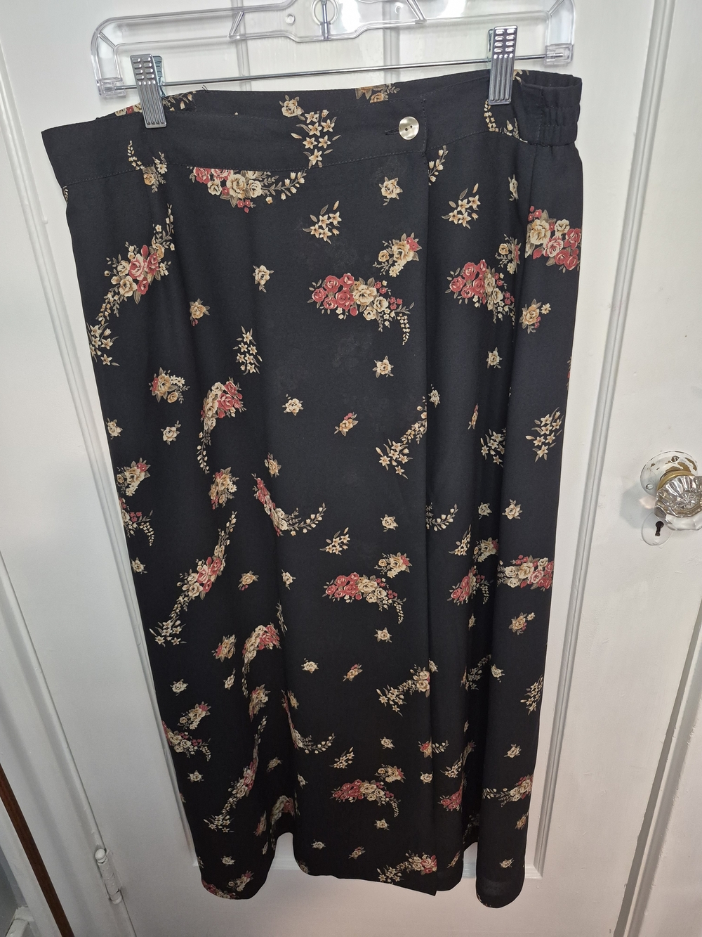david brooks Black Maxi Skirt with Red and Cream Floral Print Size 14